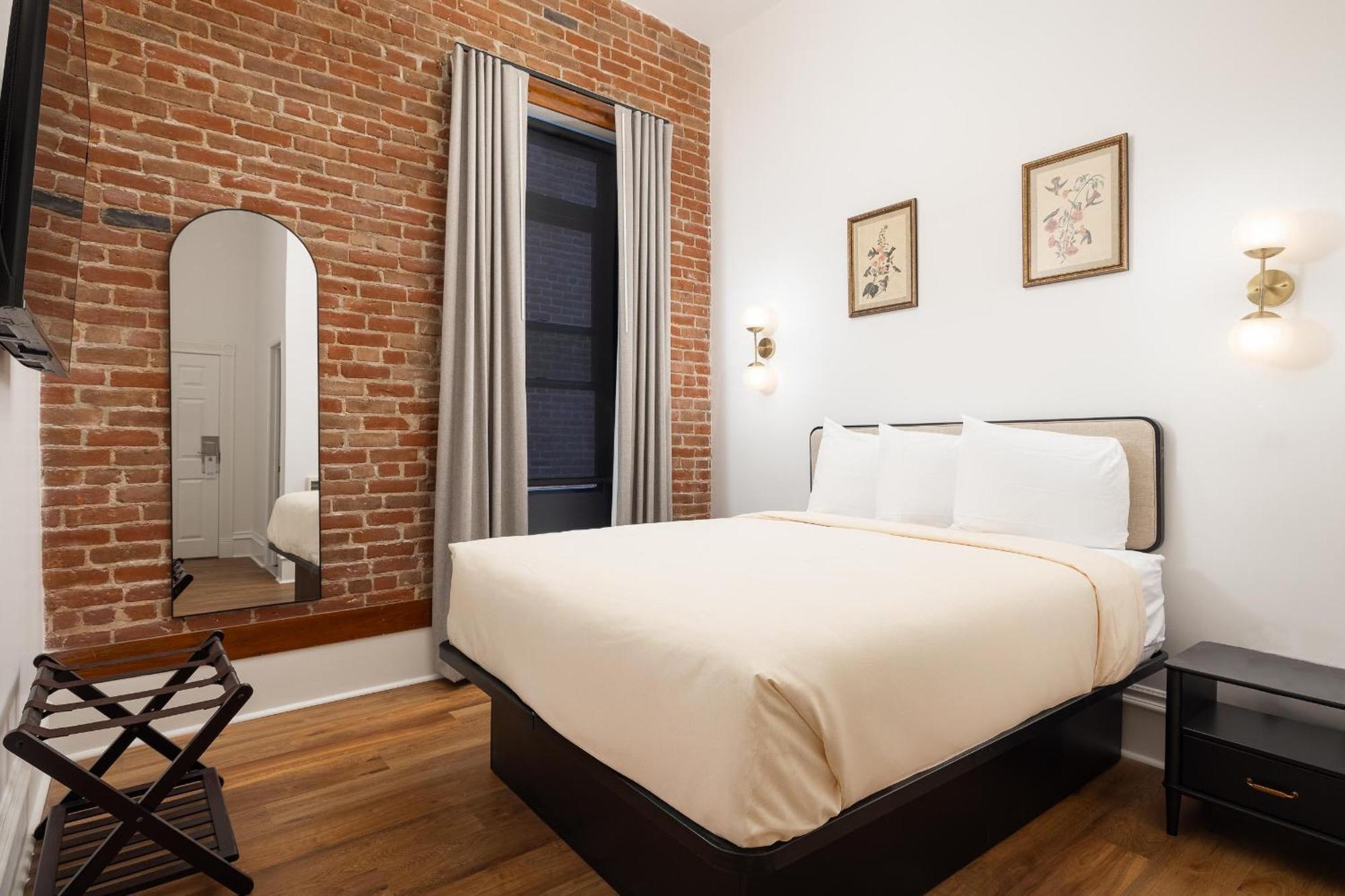 Hotel The Beau Downtown Gaslamp Quarter 3*